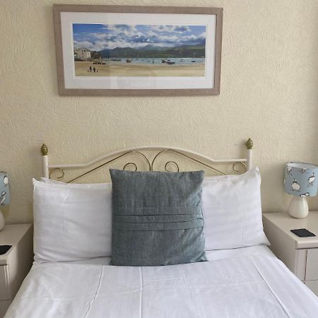 Oceandrive Bed and Breakfast Barmouth Buitenkant foto