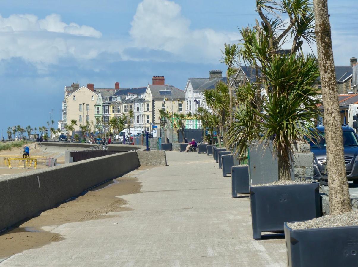 Oceandrive Bed and Breakfast Barmouth Buitenkant foto